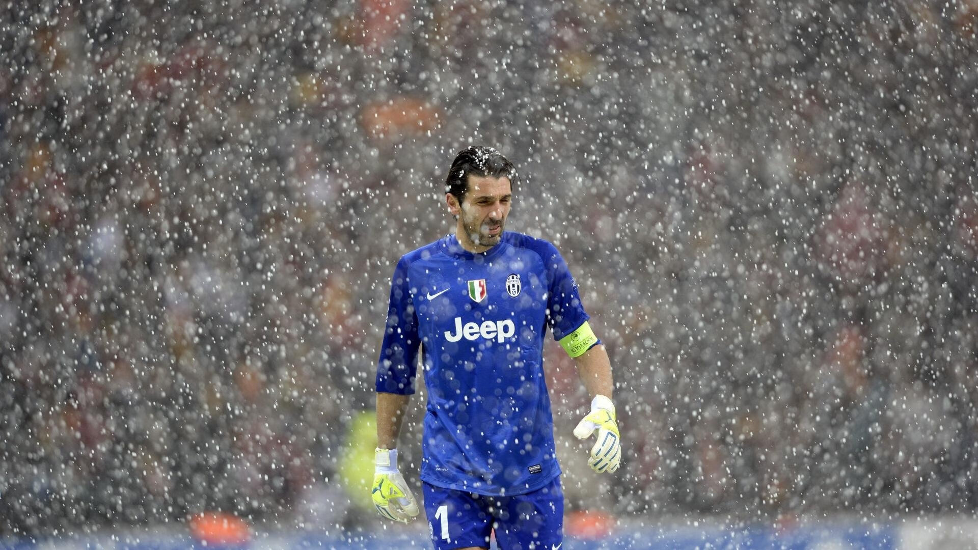 英超：布莱顿4-2大胜伯恩茅斯，阿尔扎拉发挥出众，英超布莱顿对埃弗顿